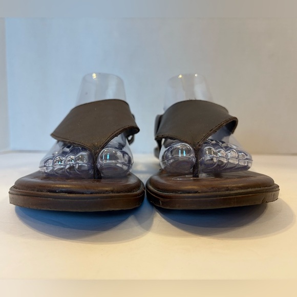 Born brown leather t-strap thong sandals size 9 - Picture 6 of 12